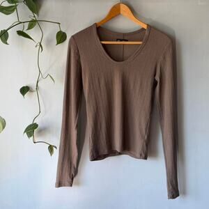 Gap cocoa ribbed long sleeve top (S)
